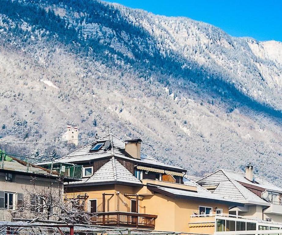 Pension Aurora Appiano Sulla Strada Del Vino Bagian luar foto