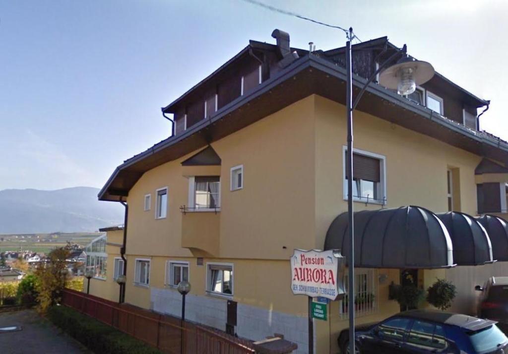 Pension Aurora Appiano Sulla Strada Del Vino Bagian luar foto