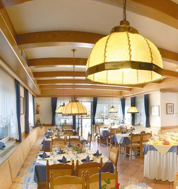 Pension Aurora Appiano Sulla Strada Del Vino Bagian luar foto